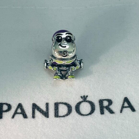 Pandora Disney Pixar Buzz Lightyear Charm - Picture 3 of 5